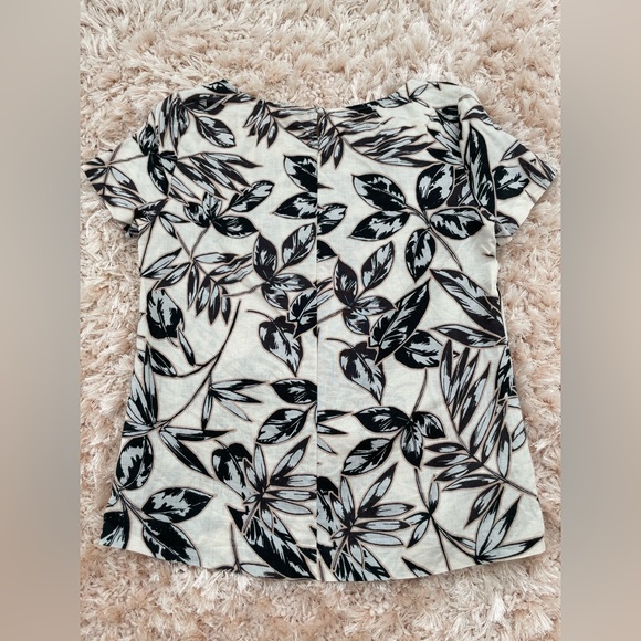 J. Crew Linen Top - Picture 2 of 3